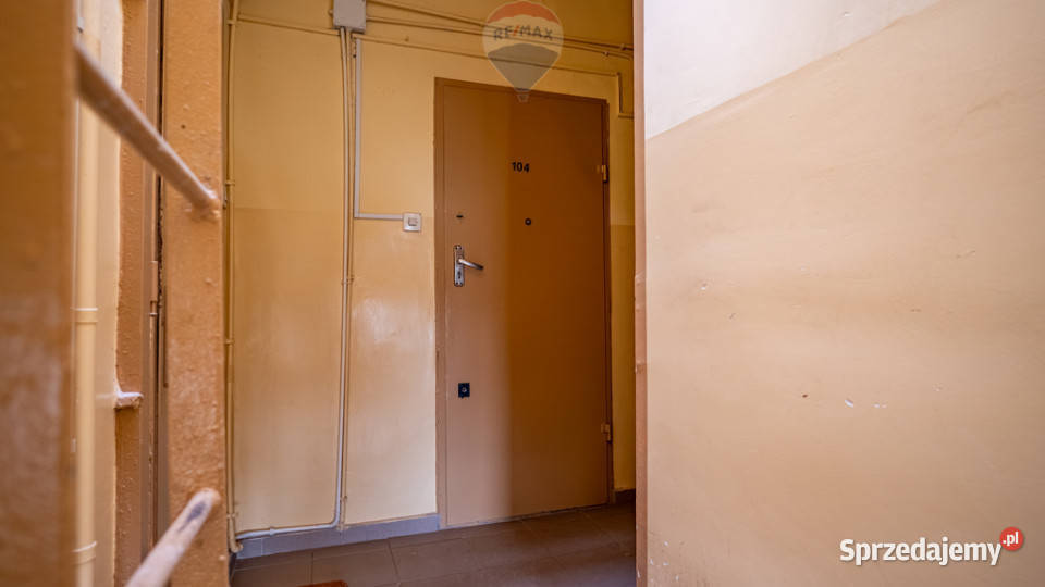 kawalerka do remontu w doskonałej lokalizacji Łódź