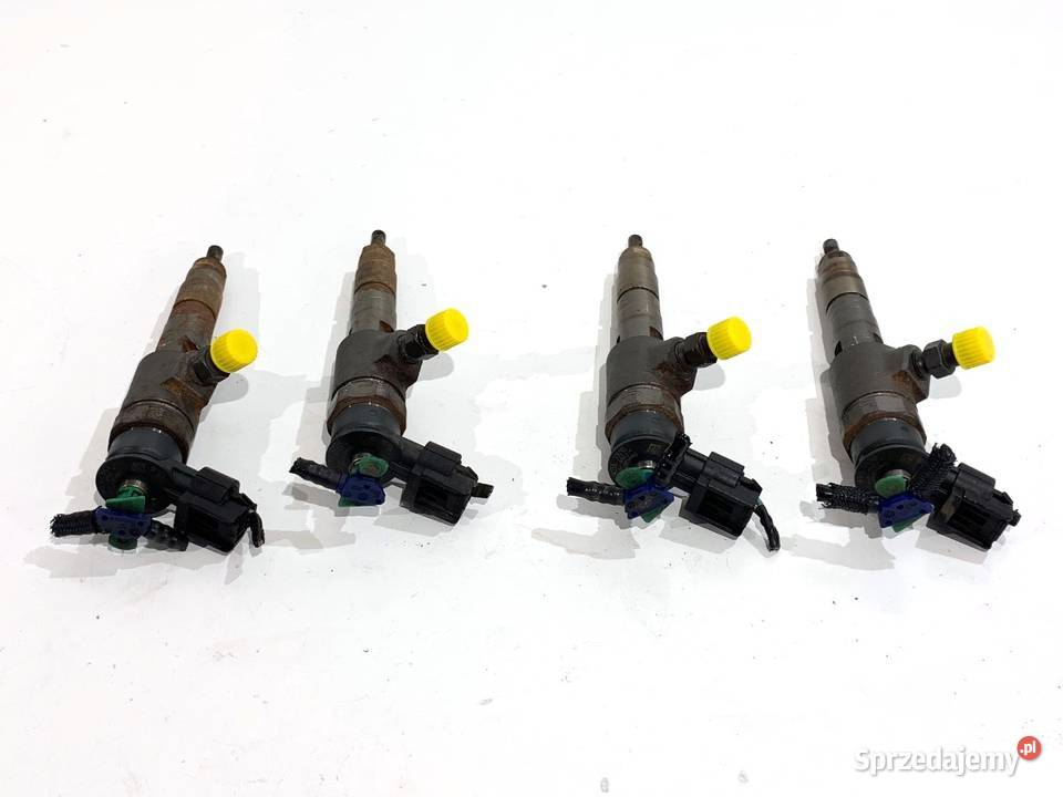 WTRYSKIWACZE KOMPLET FORD FIESTA MK7 0445110489