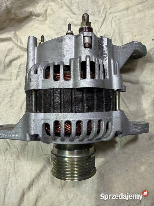 Nowy alternator Volvo Penta 12V 115A