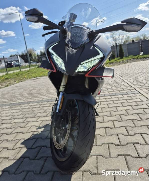 Motocykl CFMOTO 450SR 2025r przebieg 6162 stnan Nowy Sącz