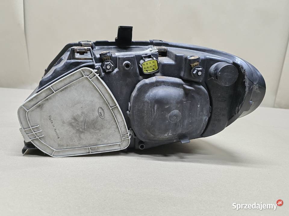 Lampa Prawy Przód CHRYSLER VOYAGER 33 IV LIFT Kąty Wrocławskie
