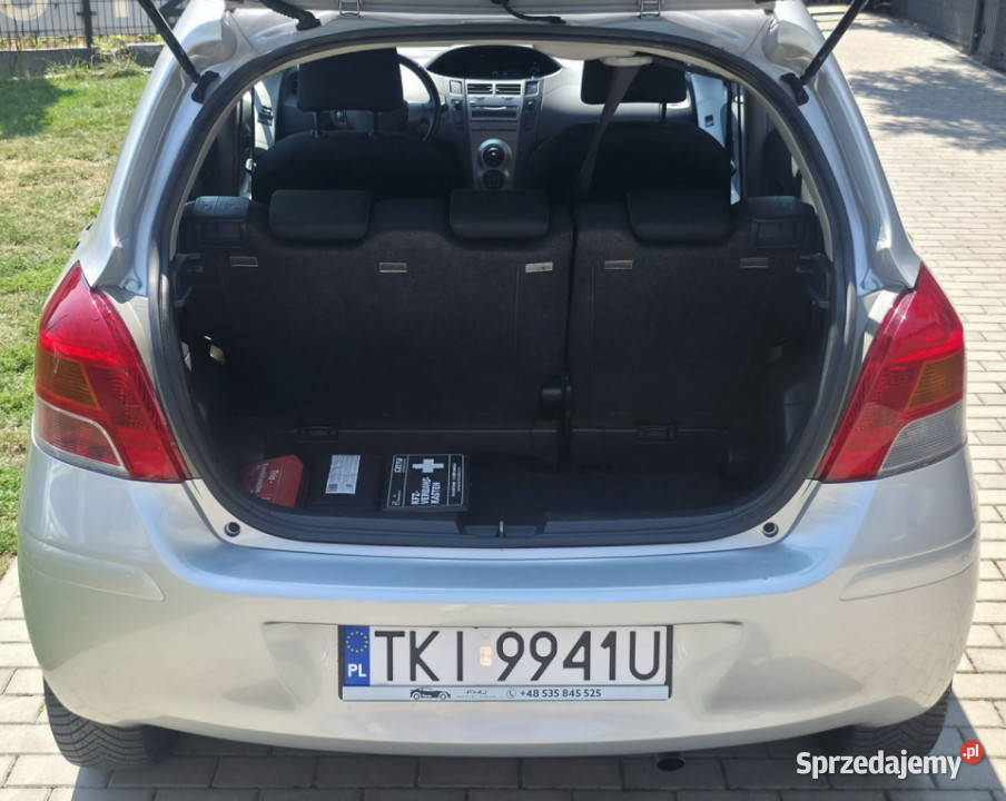 Toyota Yaris 133 Benzyna Serwisowany Gwarancja garażowany Yaris Piekoszów