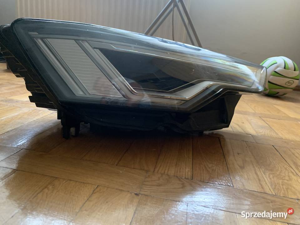 AUDI A6 Reflektor prawy rocznik 2019 osobowe Oświetlenie zachodniopomorskie Koszalin