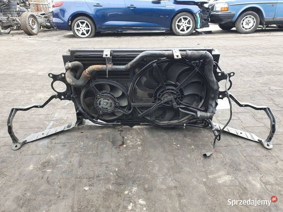 PAS PRZEDNI AUDI A8 D2 CHŁODNICA WODY osobowe Lipno