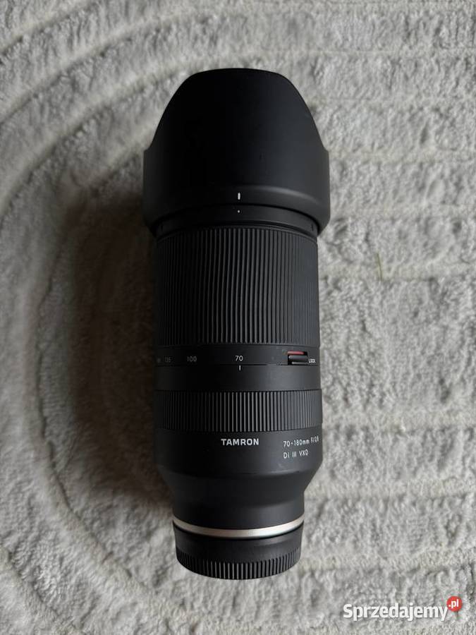 Obiektyw Tamron 70180 F28 Di III VXD Banino sprzedam