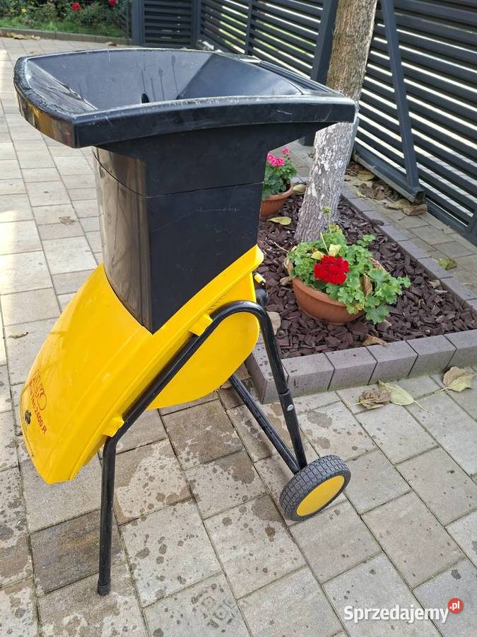 Rozdrabniacz do gałęzi Rozdrabniacze Radwanice