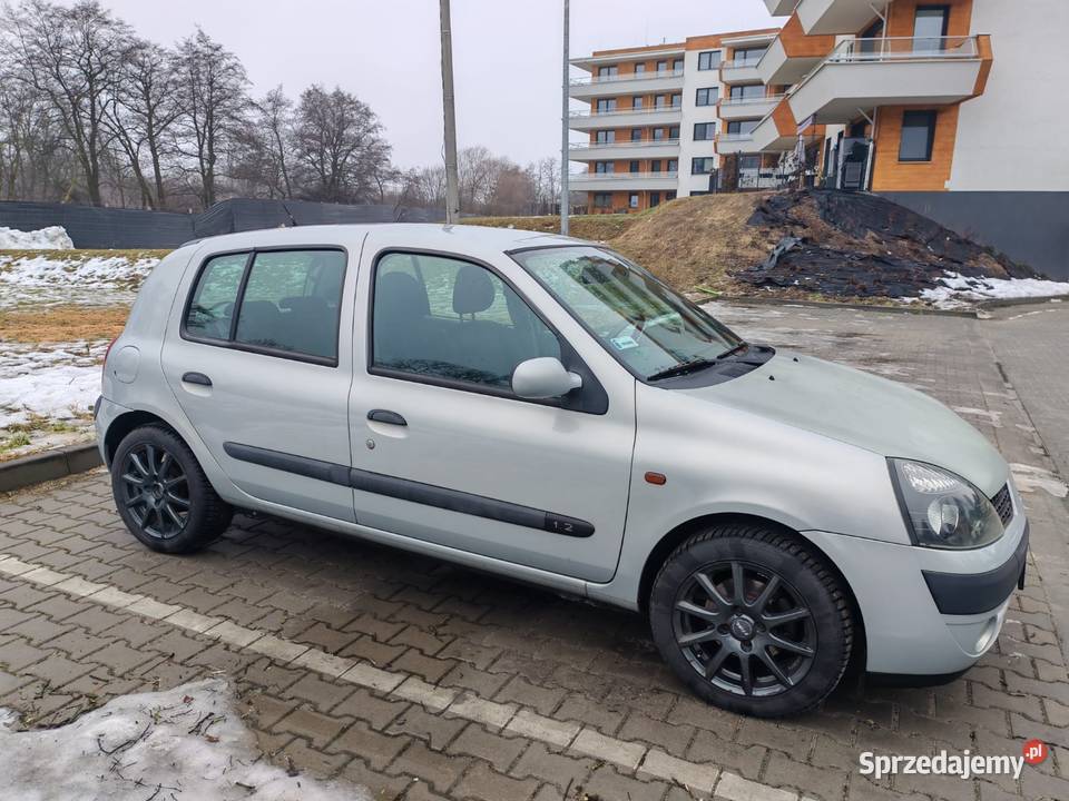 Renault Clio II niski przebieg zadbane i gniazdo AUX małopolskie