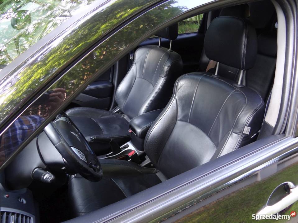 Mitsubishi Outlander serwisowany w ASO reflektory ksenonowe Konstancin-Jeziorna