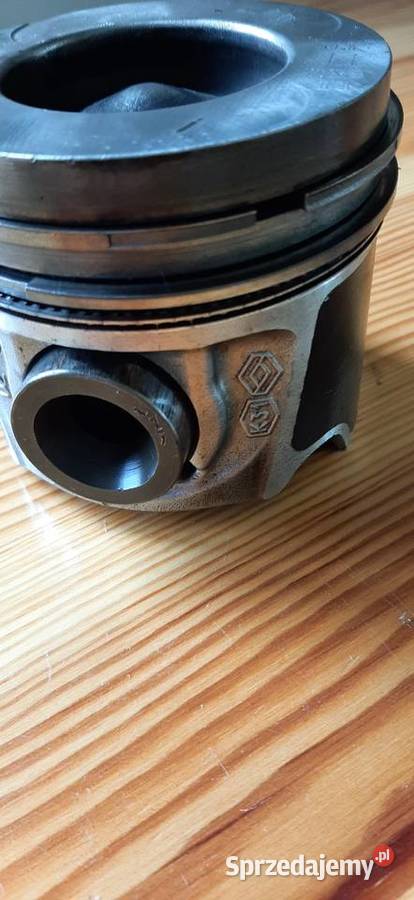Tłok Renault Nissan 16DCI Rok produkcji 2012 śląskie sprzedam