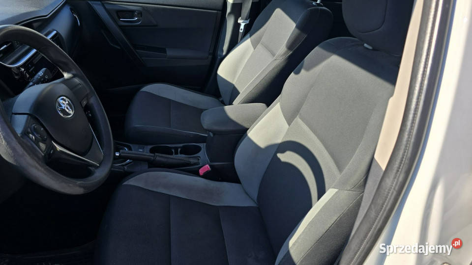 Toyota Auris II 2012