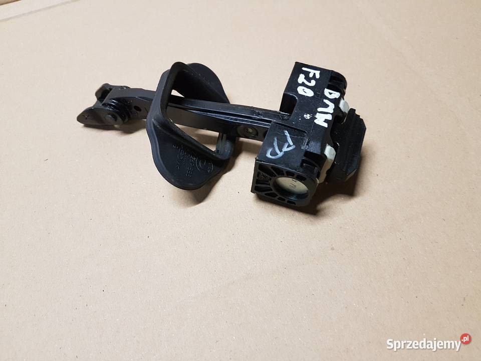 BMW 1 120 F20 LIFT ogranicznik ograniczniki