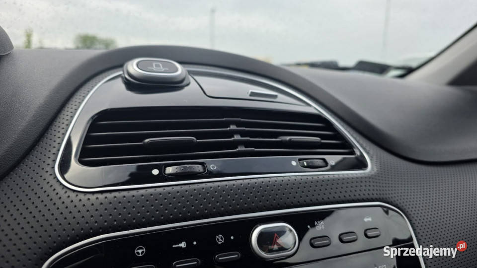 Fiat Punto klima super stan zarejestrowane II FL biały Punto Lębork