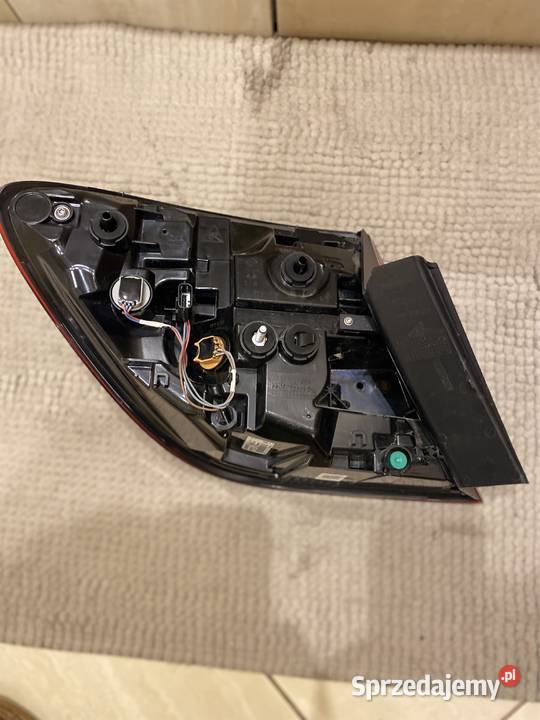 Renault Captur II Prawa lampa tył led 265507894R Iława