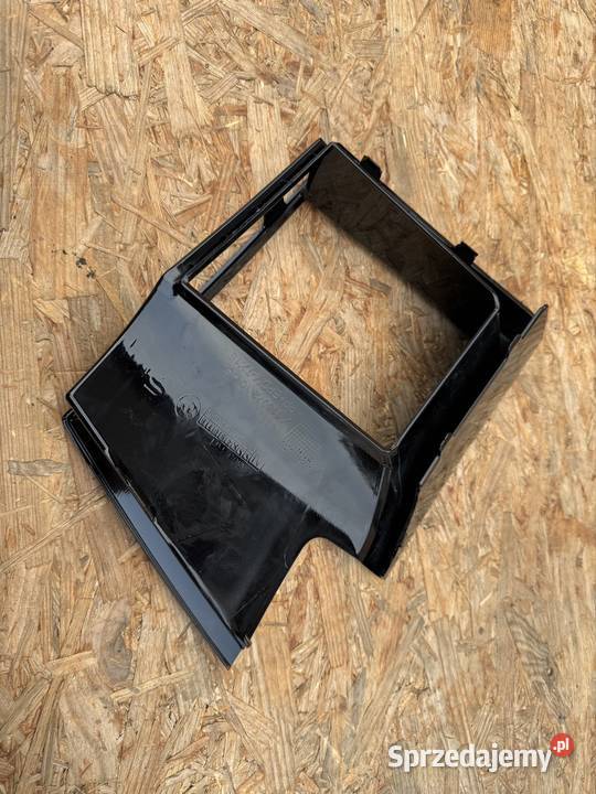 Kratka zderzaka przód prawa rh BMW xm g09 wielkopolskie Sieraków