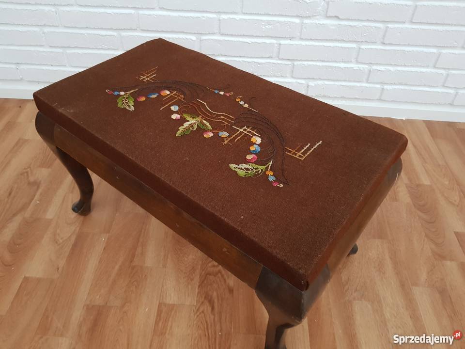 Podnóżek w stylu ludwikowskim Poznań