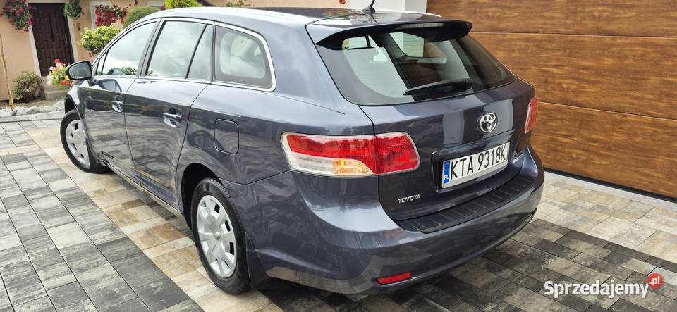 TOYOTA AVENSIS T27 KOMBI 1 WŁ LPG GWARANCJA autoalarm Tarnów