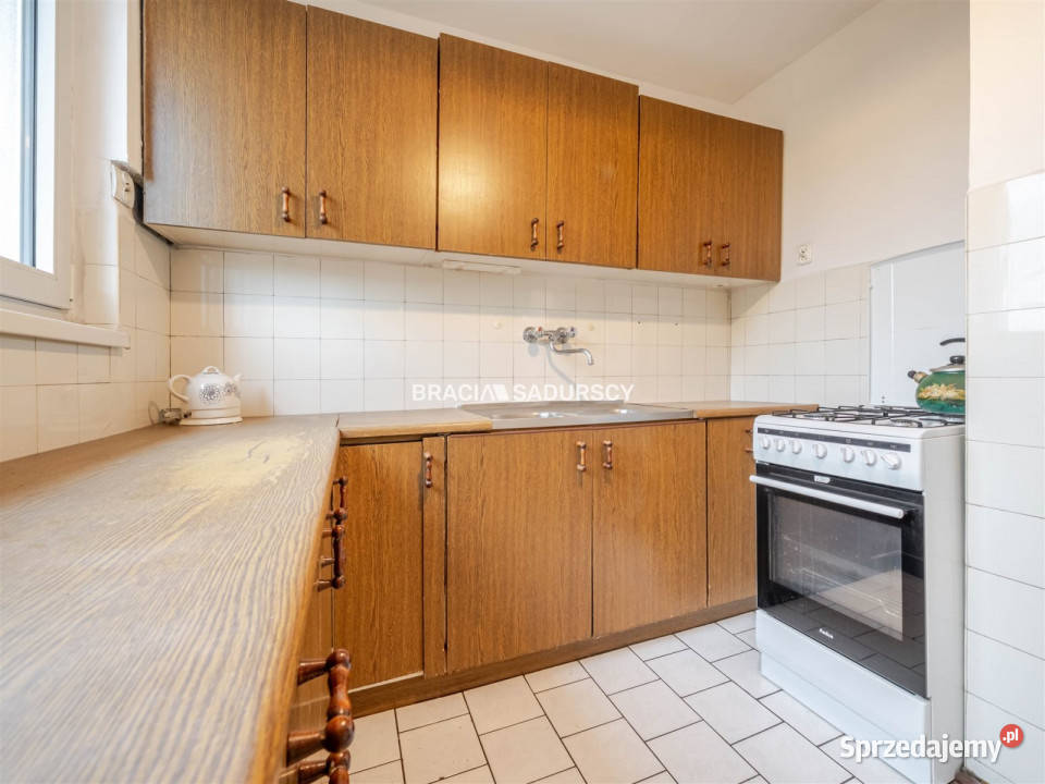 sprzedaży mieszkania 407m2 2pokojowe Kraków blok