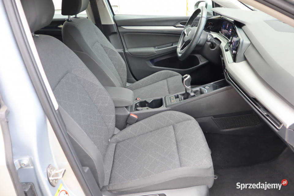 VW Golf 15 TSI Rok produkcji 2022 Motoryzacja Zabrze