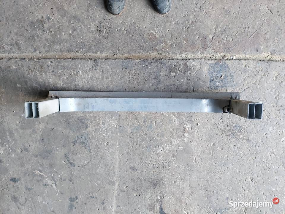 Belka tylna Porsche Macan 8R0 807 313 D osobowe małopolskie Słomniki