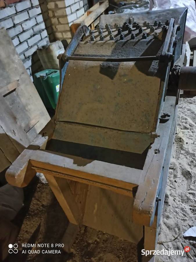 Młocarnia zabytkowa Haliczany