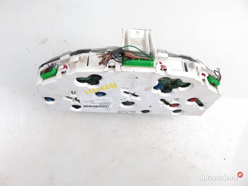 LICZNIK SUBARU IMPREZA II GG 20 NSG110L