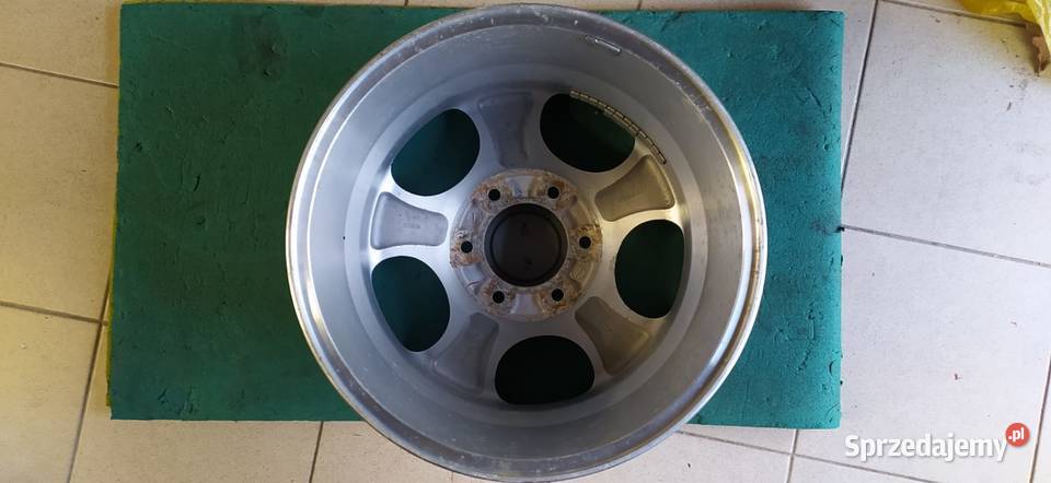 Felgi Nissan Navara D22 17x8JJ 6x1397
