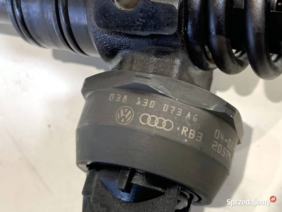 WTRYSKIWACZE KOMPLET AUDI A3 8P 038130073AG 19 podkarpackie