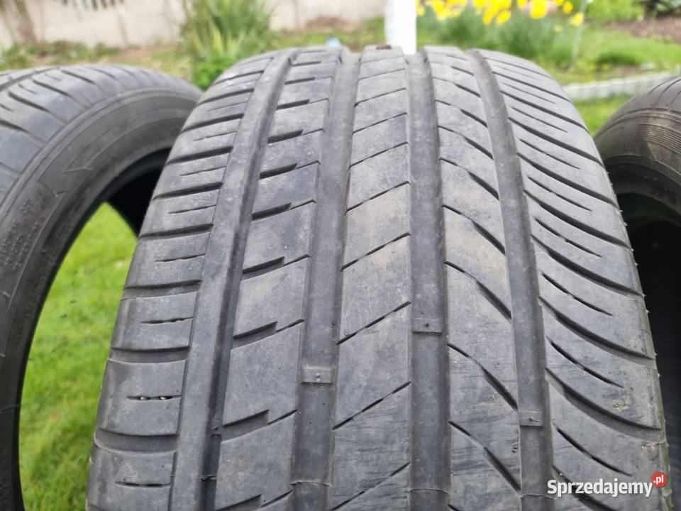 Opony Fortuna Ecoplus SUV 27545ZR20 3