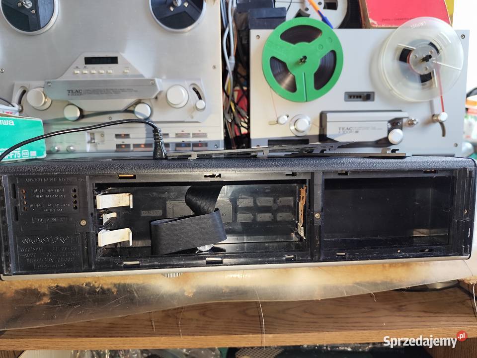 radiomagnetofon Grundig C9000 Stereo Mosty