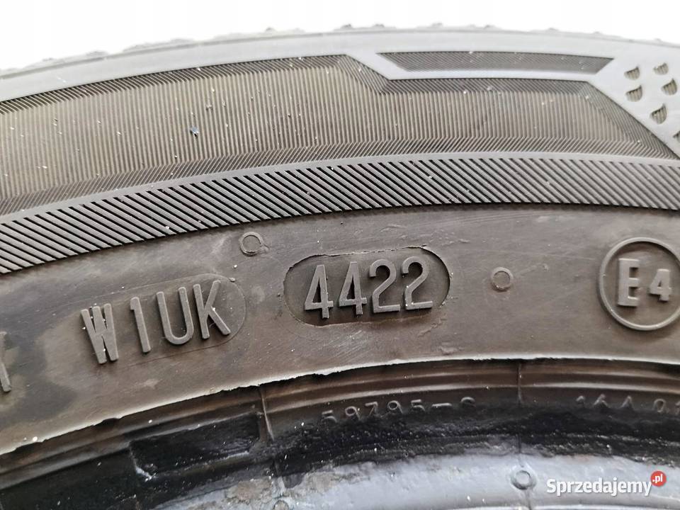 2x OPONA CAŁOROCZNA BARUM QUARTARIS 5 15570R13