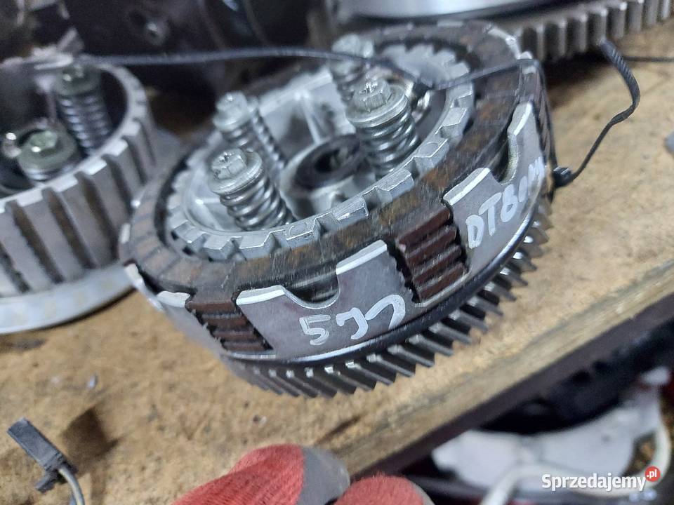 Yamaha DT 80 MX sprzęgło kosz sprzęgłowy 5J1