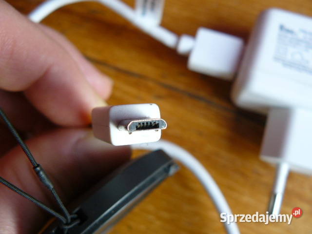 Ladowarka z kablem 10 zl Rzeszów sprzedam