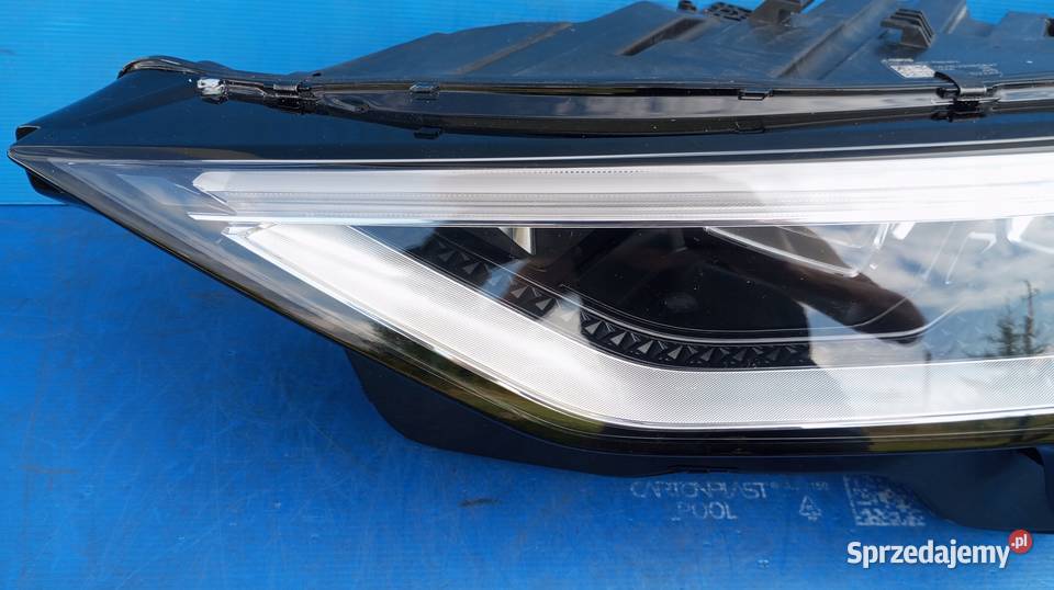 LAMPA LEWY PRZÓD FULL LED EU AUDI ETRON 4KE osobowe Nowy Tomyśl