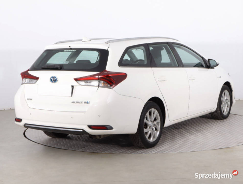 Toyota Auris Hybrid Piaseczno