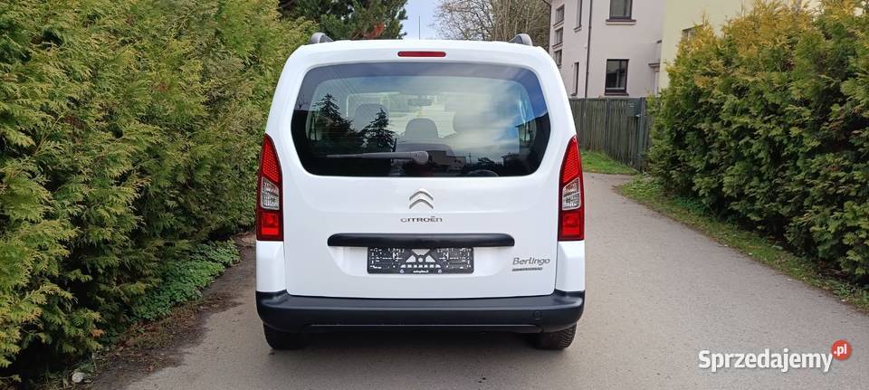 100 Bezwypadkowy oryginalny przebieg lubelskie Puławy sprzedam