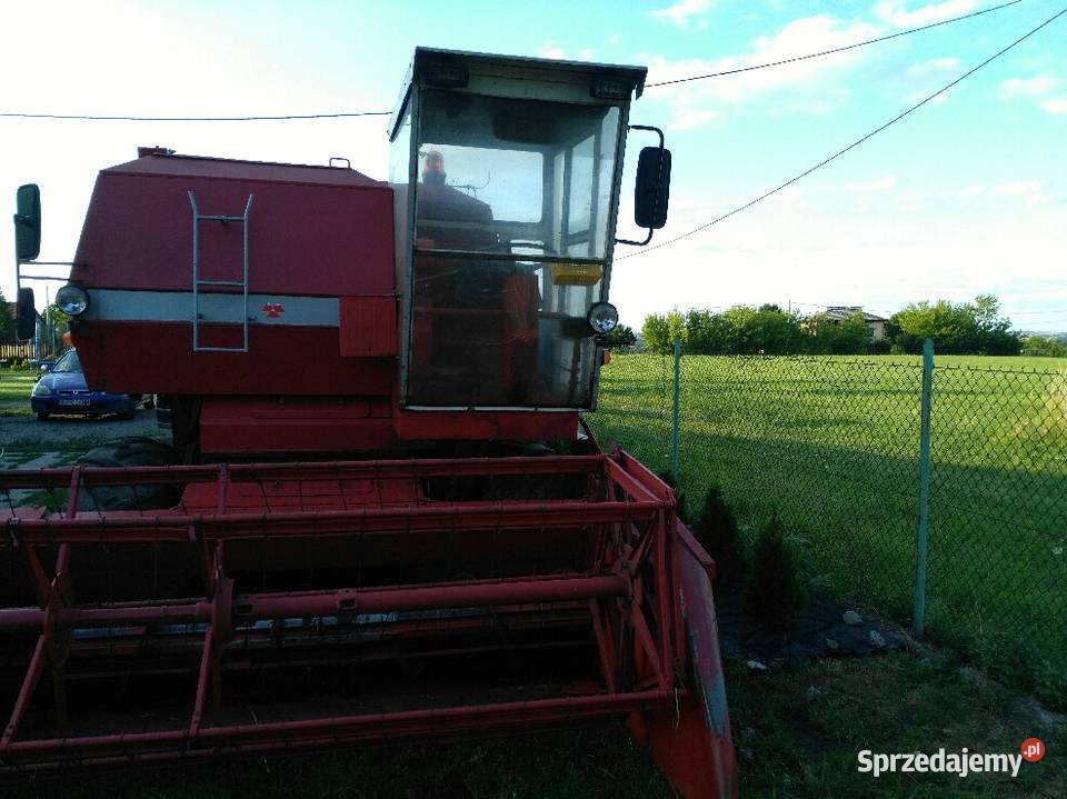 Kombajn Massey ferguson 487 Słomniki