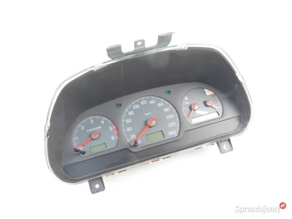 LICZNIK VOLVO V40 19 DI 30889706 osobowe