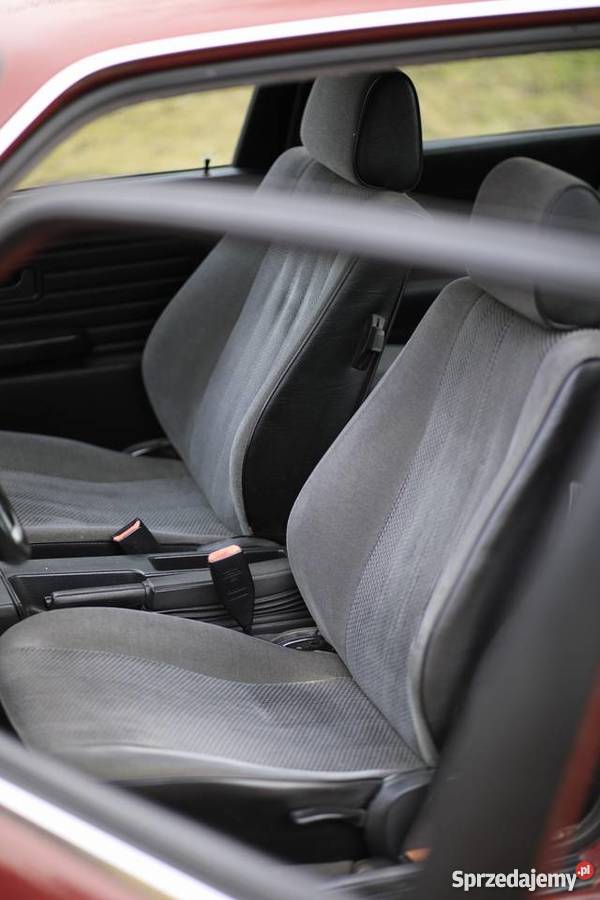 BMW e30 coupe seria 3 manualna