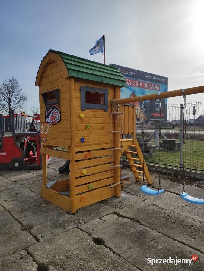 Plac zabaw domek zjeżdżalnia huśtawka Warszawa
