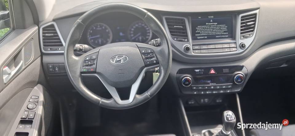 Hyundai tucson niski przebieg bogate wyposażenie Złotów