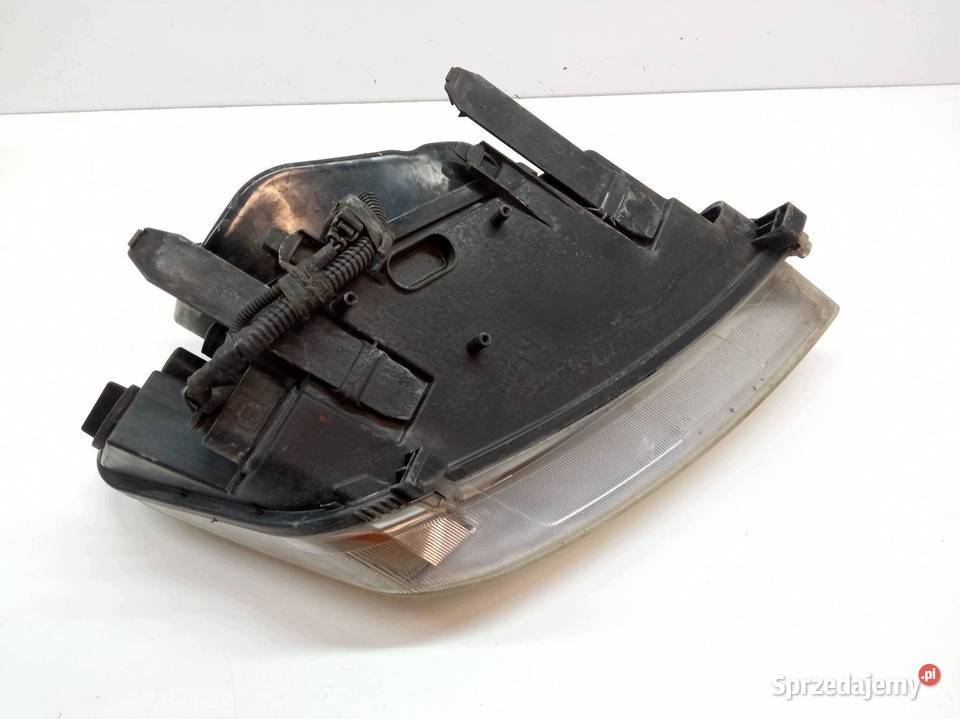 LAMPA PRZÓD LEWA EU 3M5113006AH Ford Focus C I sprzedam