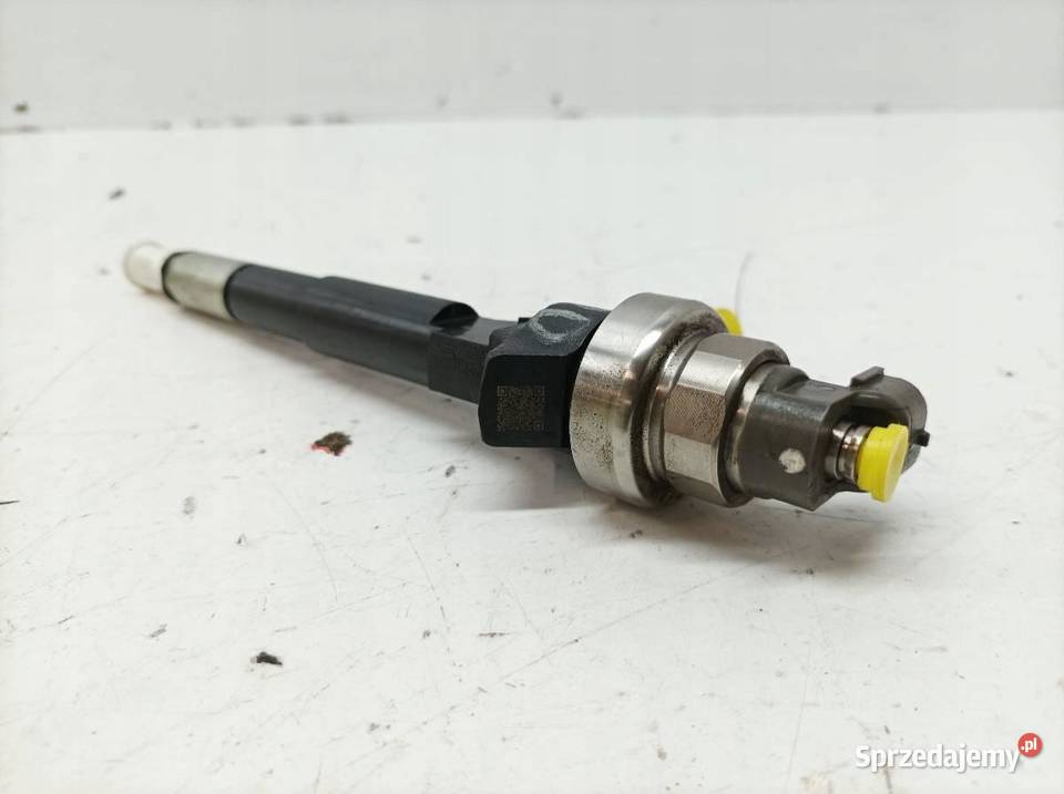 WTRYSKIWACZ 55567729 17 CDTI Opel Astra IV 2009