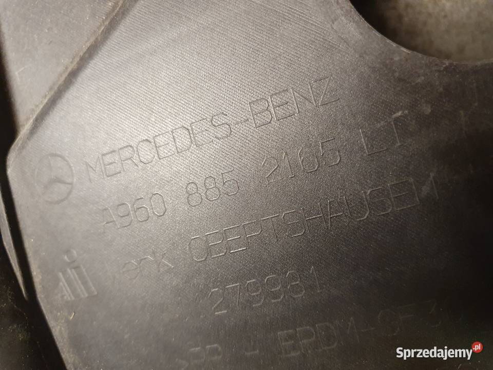WZMOCNIENIE OKULAR LAMPY LEWY MERCEDES ACTROS Rok produkcji 2014 łódzkie sprzedam