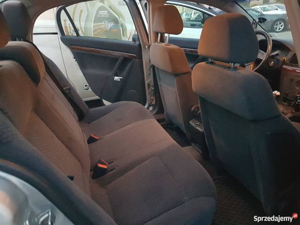 Opel Vectra C sedan Elegance 2003 przytarty uszkodzony Kraków