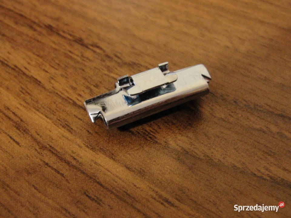 Mercedes W113 klips zewnetrzny wodozgarniacza Pozostałe małopolskie