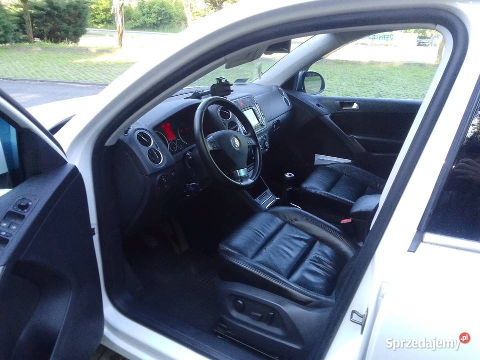 Volkswagen Tiguan 4x4 wielofunkcyjna kierownica Trzebinia