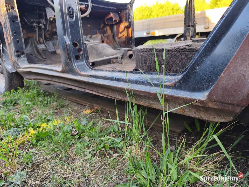 Nadwozie karoseria Wołga GAZ 3102 mazowieckie Góra Kalwaria