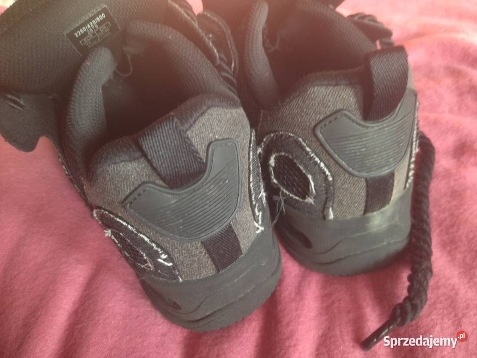 Sprzedam sneakersy ZARA 44
