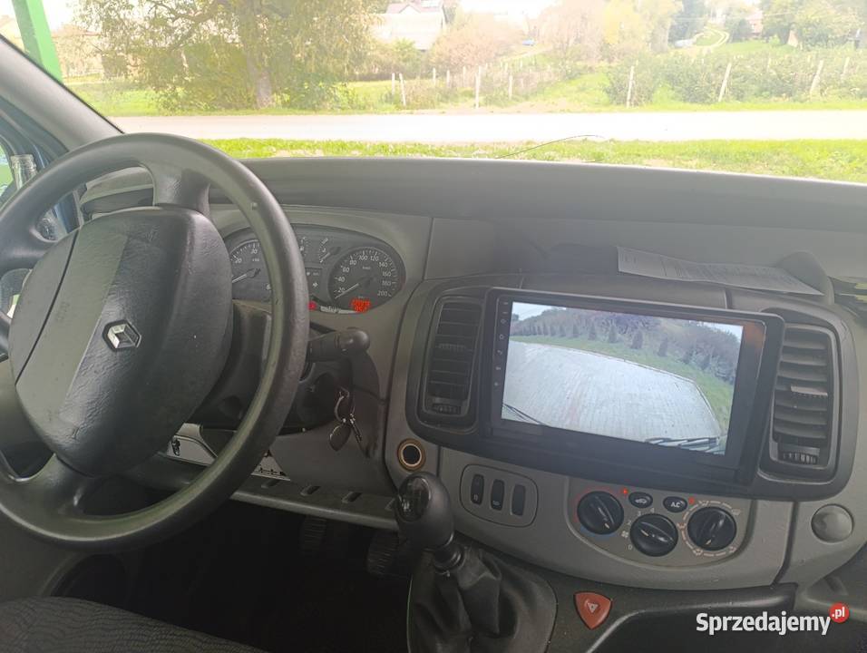 Renault Trafic25 dci 2004 r pszeszklony Janów Lubelski