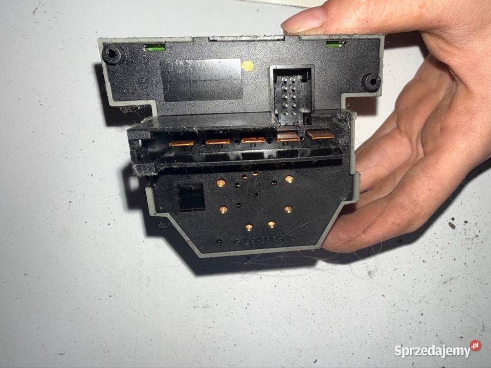 PANEL NAWIEWU OPEL ZAFIRA A osobowe Ostrów Wielkopolski sprzedam